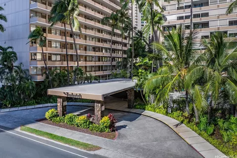 1720 Ala Moana Blvd #801B, Honolulu, HI 96815