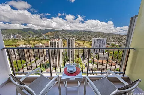 229 Paoakalani Ave #3011, Honolulu, HI 96815