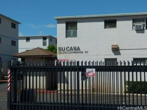 94-245 Leowahine St #106, Waipahu, HI 96797