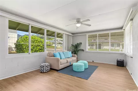 Living - 513 W Hind Dr, Honolulu, HI 96821 photo 2 of 2