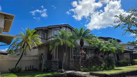 520 Lunalilo Home Rd #227, Honolulu, HI 96825