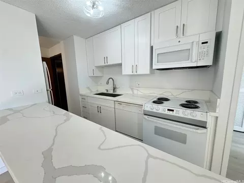 1778 Ala Moana Blvd #3802, Honolulu, HI 96815
