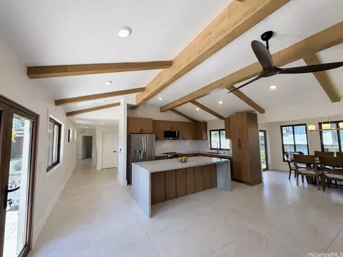 277 Keonekai Rd, Kihei, HI 96753