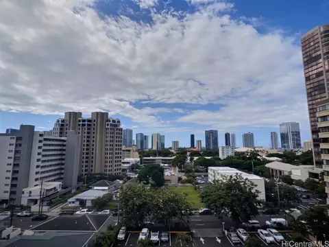 1050 Kinau St #807, Honolulu, HI 96814