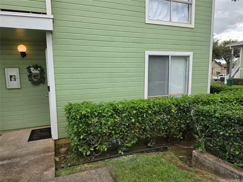 94-424 Keaoopua St #43B, Mililani, HI 96789