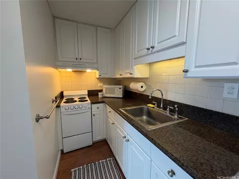 2637 Kuilei St #A53, Honolulu, HI 96826