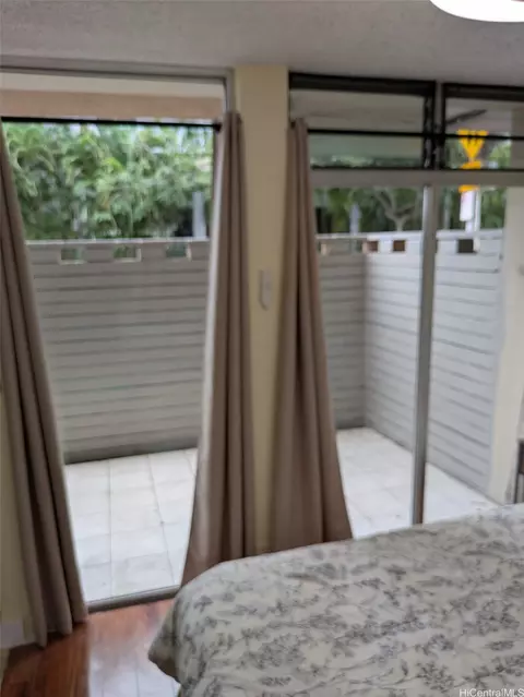 454 Namahana St #101, Honolulu, HI 96815