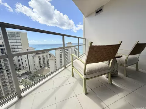 223 Saratoga Rd #2118, Honolulu, HI 96815