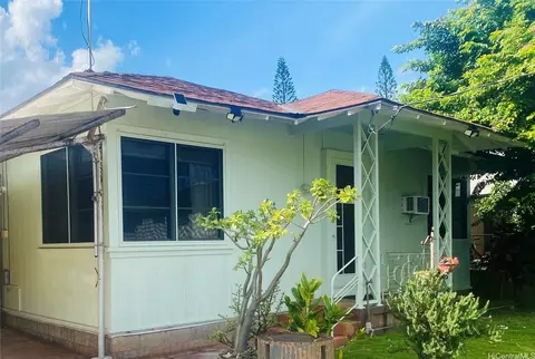 844 Manalo St, Honolulu, HI 96826