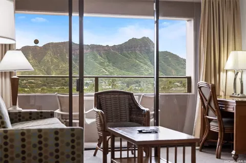 229 Paoakalani Ave #814, Honolulu, HI 96815