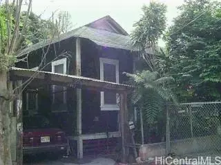1443 Holelua Pl, Honolulu, HI 96817 photo 1