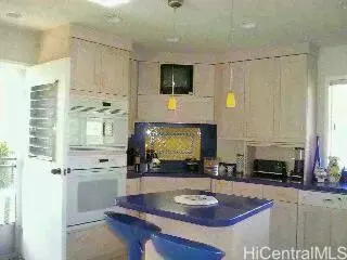 1704 Kumakani Loop, Honolulu, HI 96821 photo 1