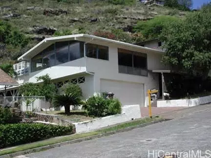5102 Poola St, Honolulu, HI 96821 photo 1