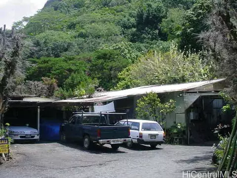 3065 Booth Rd, Honolulu, HI 96813 photo 1