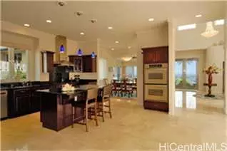 72 Moaniala Pl, Honolulu, HI 96821 photo 1