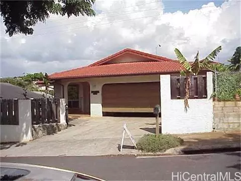 4495 Luaole St, Honolulu, HI 96818 photo 1