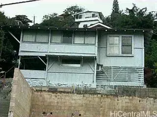 2532 Booth Rd, Honolulu, HI 96813 photo 1