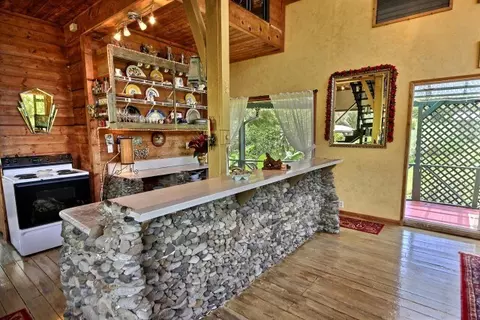 1250 Upper Ulumalu Rd, Haiku, HI 96708 photo 10