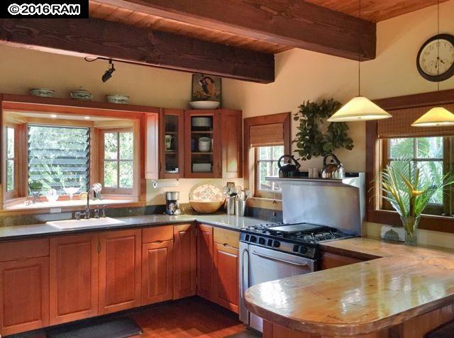 435 Hoolawa Rd, Haiku, HI 96708 photo 4