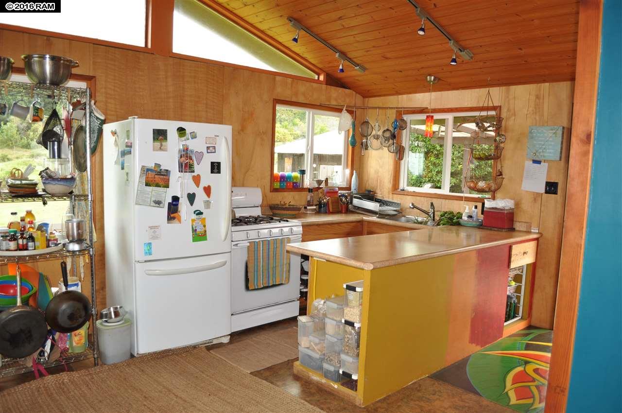 31 Hapapa Rd, Kula, HI 96790 photo 2