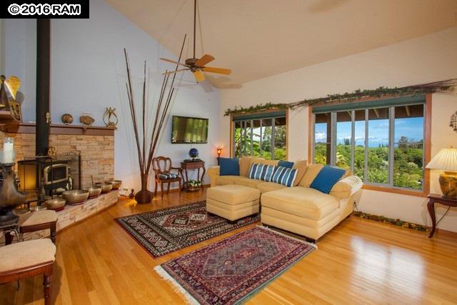 894 E Kuiaha Rd, Haiku, HI 96708 photo 4