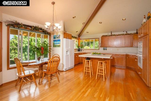 894 E Kuiaha Rd, Haiku, HI 96708 photo 5