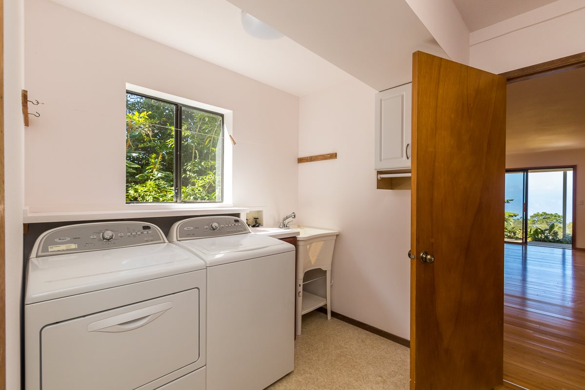 395 Middle Rd, Kula, HI 96790 photo 28