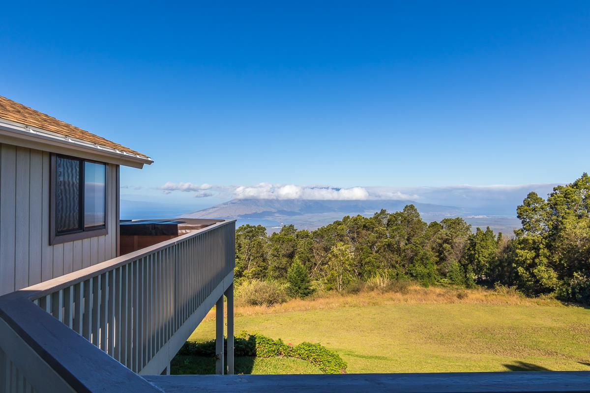 395 Middle Rd, Kula, HI 96790 photo 14