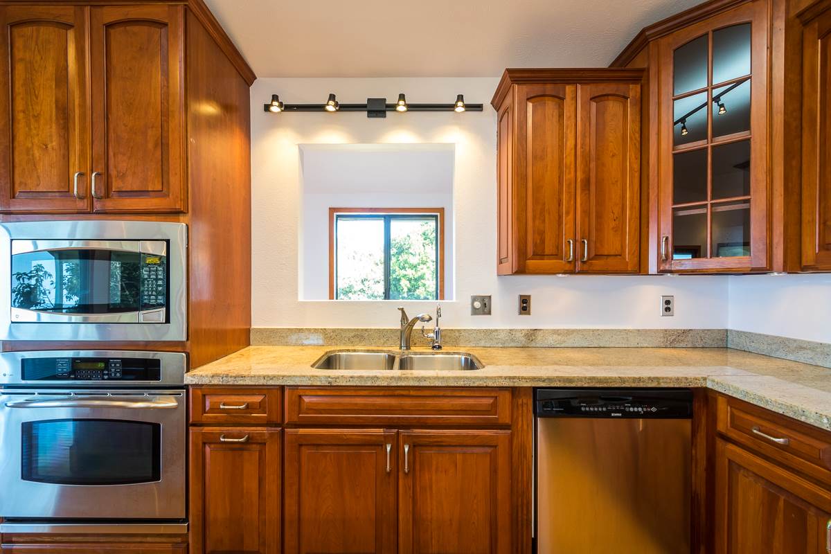 395 Middle Rd, Kula, HI 96790 photo 20