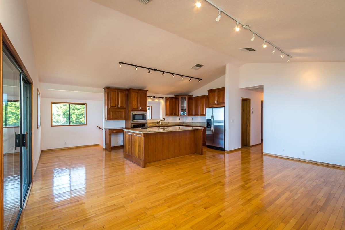 395 Middle Rd, Kula, HI 96790 photo 16