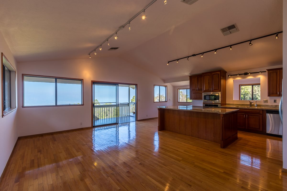 395 Middle Rd, Kula, HI 96790 photo 21