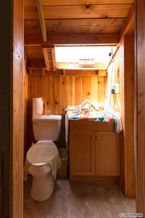 1085 W Kuiaha Rd #E, Haiku, HI 96708 photo 21