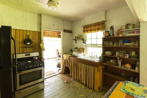 1085 W Kuiaha Rd #E, Haiku, HI 96708 photo 13
