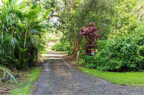 1085 W Kuiaha Rd #E, Haiku, HI 96708 photo 5