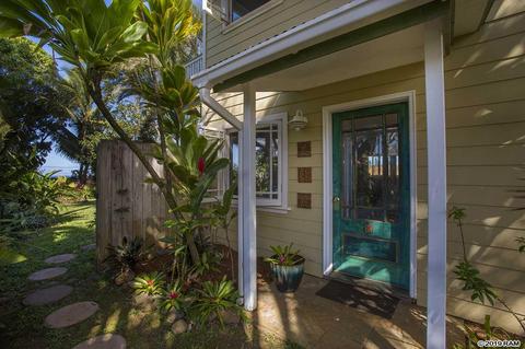 2935 E Lelehuna Pl, Haiku, HI 96708 photo 1