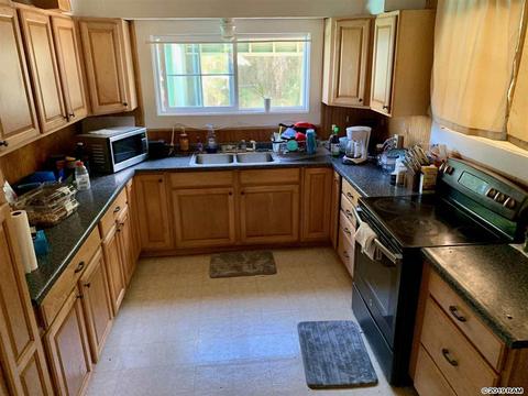 397 Middle Rd, Kula, HI 96790 photo 3