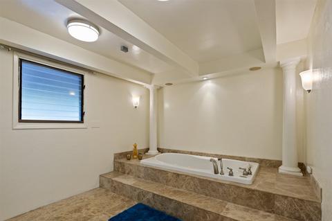 475 Kekoanui Pl, Haiku, HI 96708 photo 2