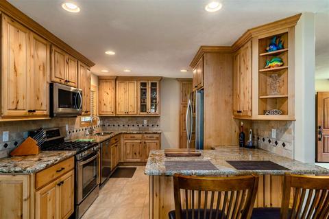 595 Kulike Rd, Haiku, HI 96708 photo 4