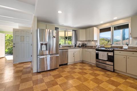 28 Mano Dr, Kula, HI 96790 photo 6