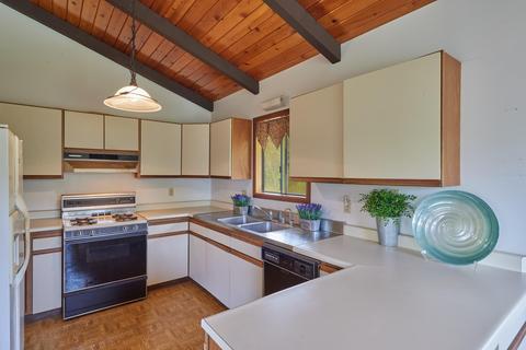 2130 Kauhikoa Rd, Haiku, HI 96708 photo 3