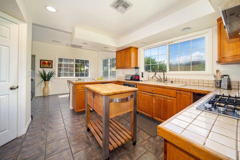 2710 Lia Pl, Haiku, HI 96708 photo 7