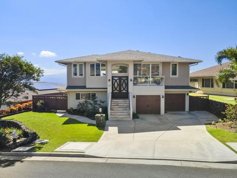68 Papakapu Pl, Wailuku, HI 96793
