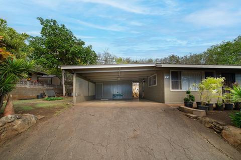 1814 Piihana Rd, Wailuku, HI 96793