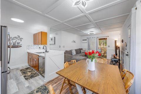 140 Uwapo Rd #21-203, Kihei, HI 96753