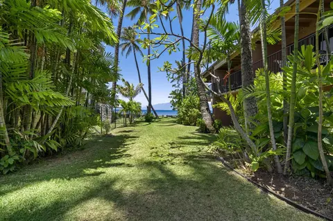 3559 Lower Honoapiilani Rd #704, Lahaina, HI 96761