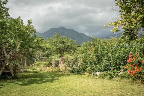 88 Kuukama St, Kahului, HI 96732