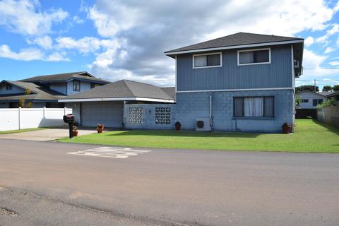 106 Kuhuoi St, Kahului, HI 96732