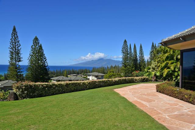 330 Cook Pine Dr, Lahaina, HI 96761