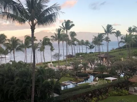 1 Bay Dr #3302, Lahaina, HI 96761