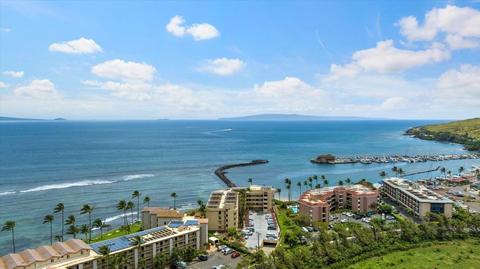 50 Hauoli St #101, Wailuku, HI 96793